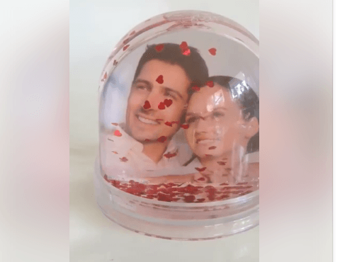 Globo Com Corações - DECOR PRESENTES PERSONALIZADOS